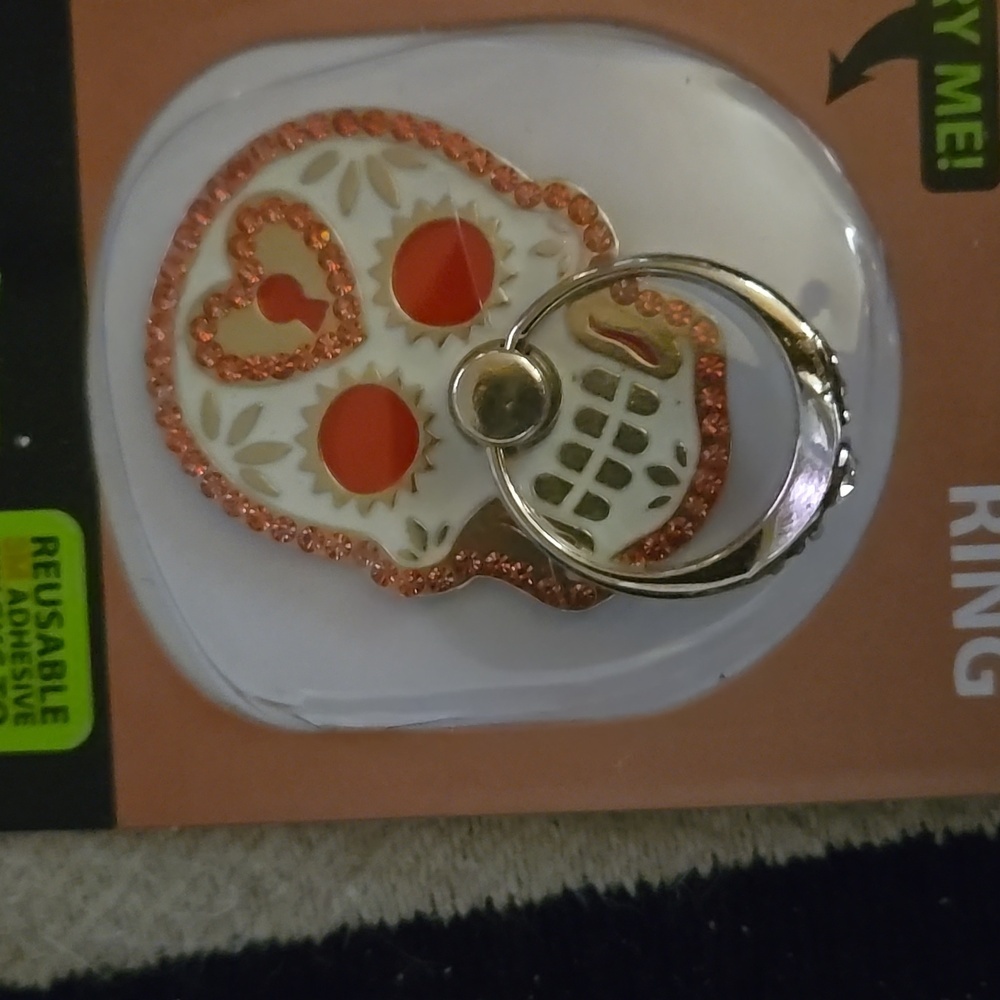 SKULL METAL BLING PHONE RING - Picture 2 of 3